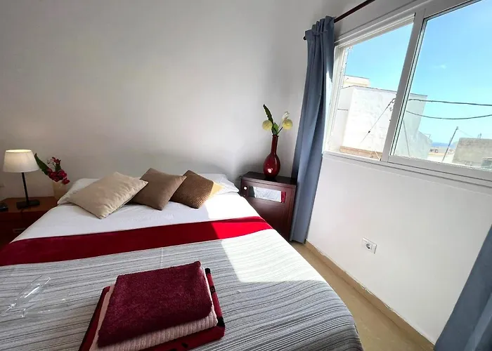 Alquilo habitaciones en piso compartido en Alcalá cerca al Mar! Wifi 600Mb!
