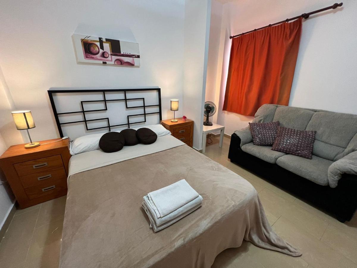 Alcamar Privada Con Bano Compartido Cerca Al Mar! Séjour chez l'habitant
